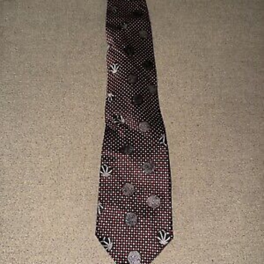 Elegant Black and Red Patterned Tie BOTTEGAVENETA